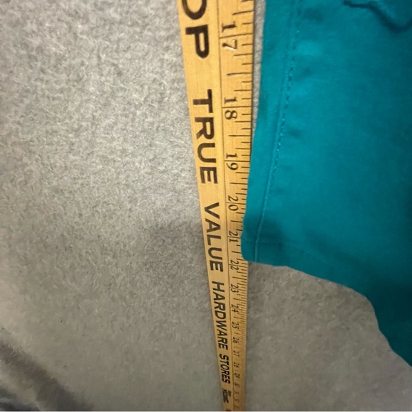 New With Tags Catherine's 34W Capri Pants Teal Blue Pockets Stretch Waist - Picture 9 of 11